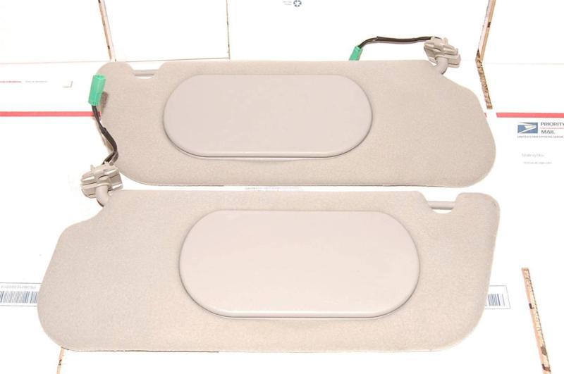 Purchase 0205 FORD EXPLORER MOUNTAINEER GREY SUN VISORS w LIGHTS in