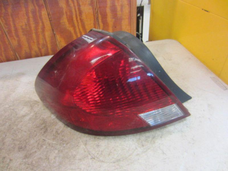 Ford taurus l taillight sdn, (quarter mounted), l. 00 01 02