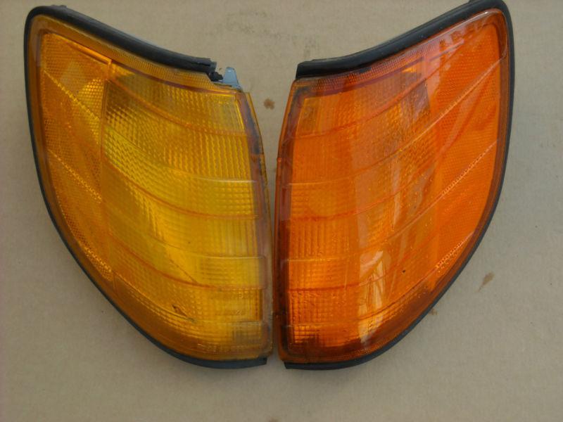 Purchase MERCEDES BENZ W140 9295 FRONT CORNER LIGHT SET COMPLETE in