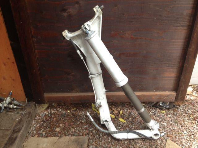 Cessna 402-c 414-a 421-c trailing link main gear complete