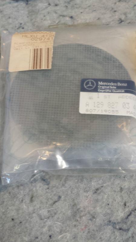 129 827 03 40 mercedes 129 speaker cover