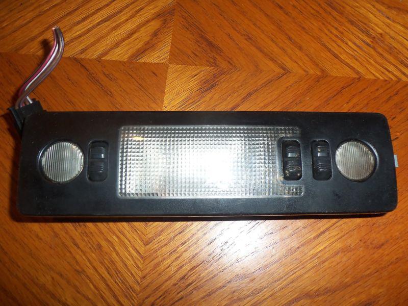 1994 bmw 318i dome light black