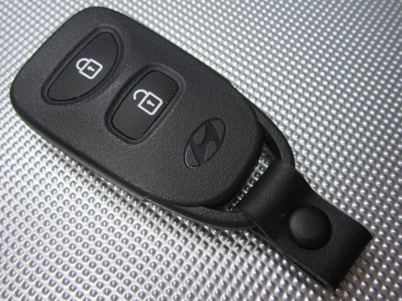  2011-2013 hyundai accent key fob keyless entry remote fcc id tq8rke-3f01