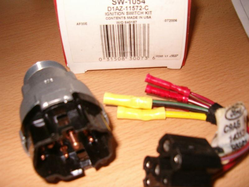 Nos oe ford 68 69 70 71 mustang cougar  fairlane ignition switch d1az-11572-c 