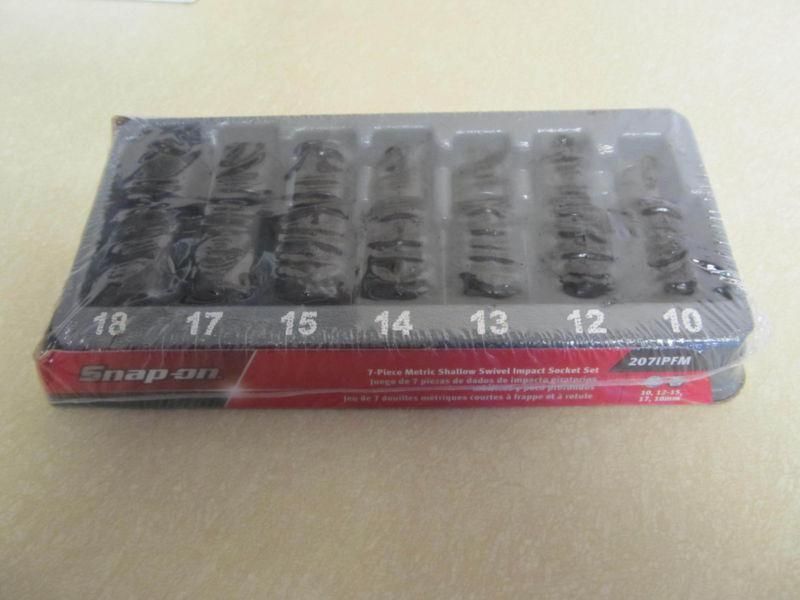 Buy SNAPON IMPACT METRIC SHALLOW SWIVEL SOCKET SET 7pc 1018MM
