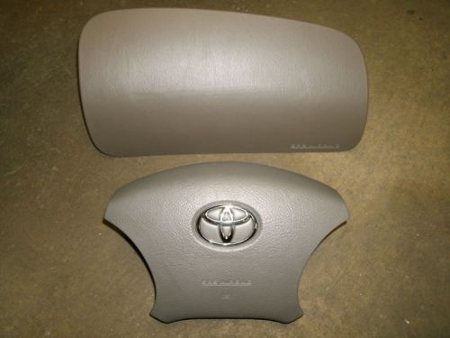 07 06 05 sequoia/tundra main airbags both driver passenger toyota air bags beige