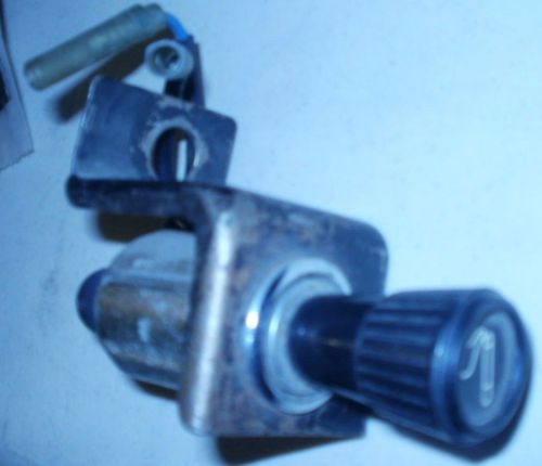 Datsun 240z oem cigarette lighter socket bracket wires connectors
