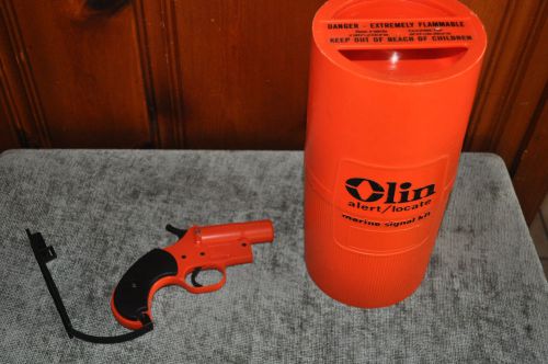 Olin emergency signal kit, launcher and canister