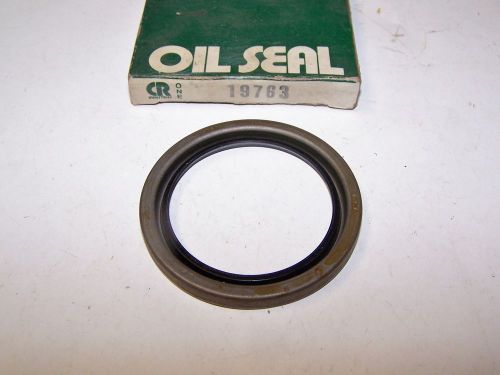 1965-72 ford f100, f200 truck, 1969-74 e100, e200 van front wheel seal c/r 19763
