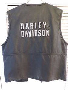 Like new harley davidson &#034;classic&#034; leather embroidered vest mens lg 97191-01vm
