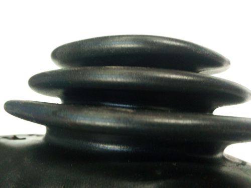 Early bronco j-style transfer case shifter boot with retainer ring