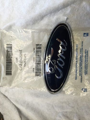 Ford escape deck 08-14 emblem badge oem part #cj5z9942528e brand new
