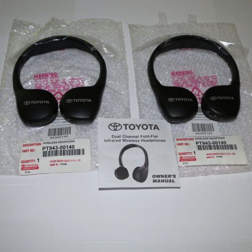 2 genuine toyota wireless infrared headphones  pt943-00140 updates pt900-00100-h