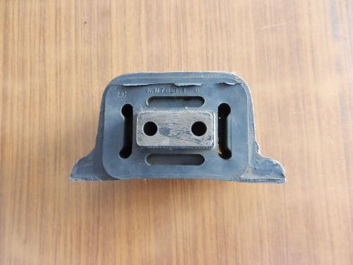 Old stock! engine mount fits for simca talbot 1307 1510 1100 (oem 15963400)