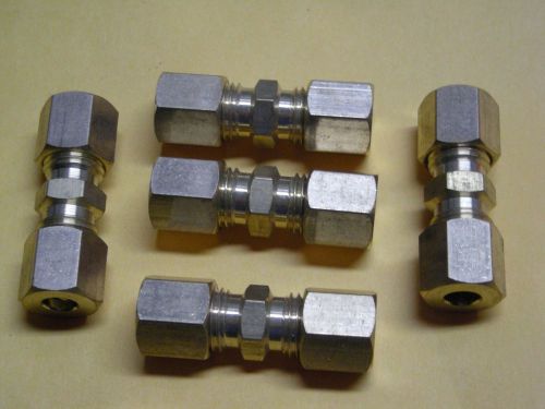 3/16&#034; x 3/16&#034; straight brass compression union   5  pack