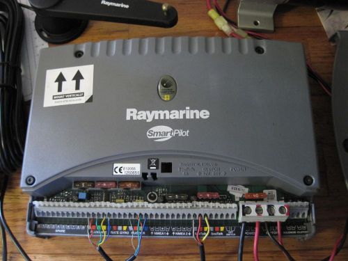 Raymarine s3 autopilot course computer e12055