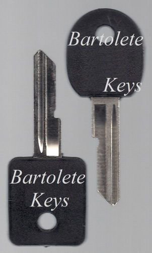 Key blank set fits many old chevrolet car models