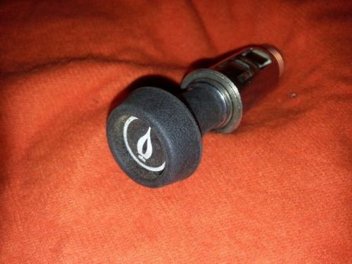 Chevrolet nos casco lighter #344803 and receiver #3986887  71 72 73 74 assy line