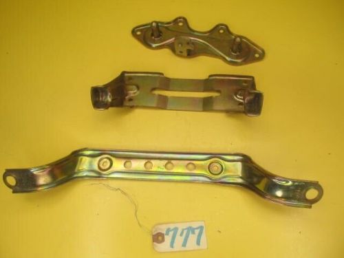 WOW HONDA ATC350X REAR FENDER BRACKETS HARDWARE SEAT LOCK PLATE 85 86 350X, US $199.99, image 2