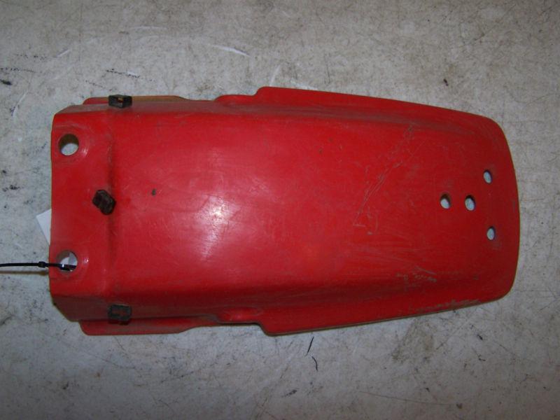 Honda xl250r rear fender back fender 80100-428-000za  xl 250 r pw