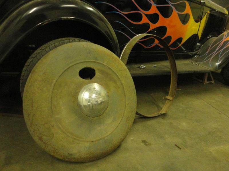 Spare tire cover/rear, plymouth 1933-36 good cond.,w./ stainless trim, and lock 