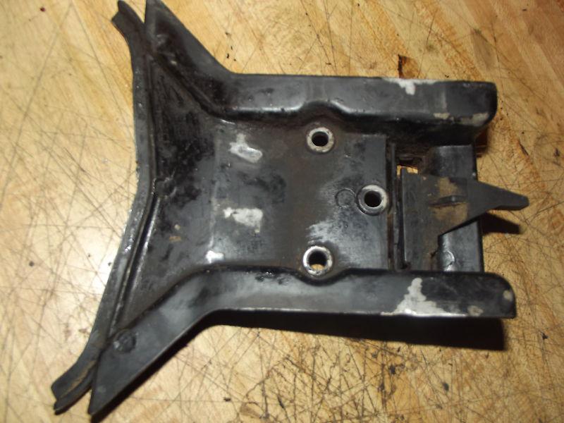  1978 mercury 700 - 70 hp plate assembly, front cover # 76251a 1