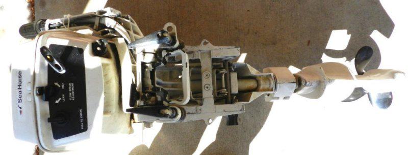 Johnson sea-horse 7.5 hp boat motor -local pick up only