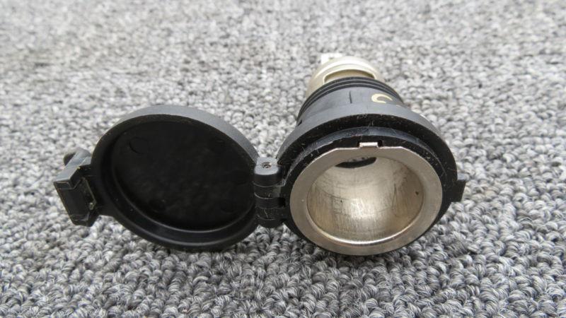 02-06 acura rsx type s / base center console rear accessory power socket      03