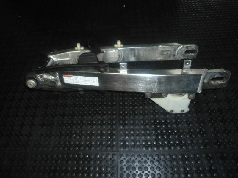 01 02 03 04 05 60 07 08 suzuki dr 650 dr 650 se swing arm oem rear swingarm