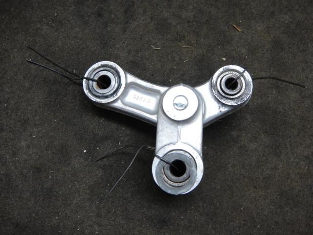 01 2001 suzuki tl1000 tl1000r shock linkage #1919
