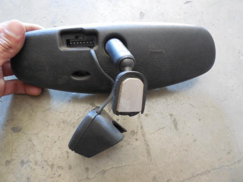 Buy 04 NISSAN XTERRA REAR VIEW MIRROR in Rancho Cordova, California, US