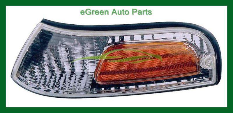98-08 crown victoria corner light lamp left driver w/o police model