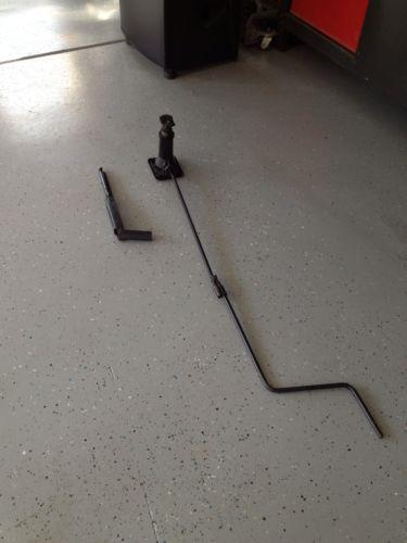 Bottle jack crank handle lug nut wrench tool for jeep cherokee