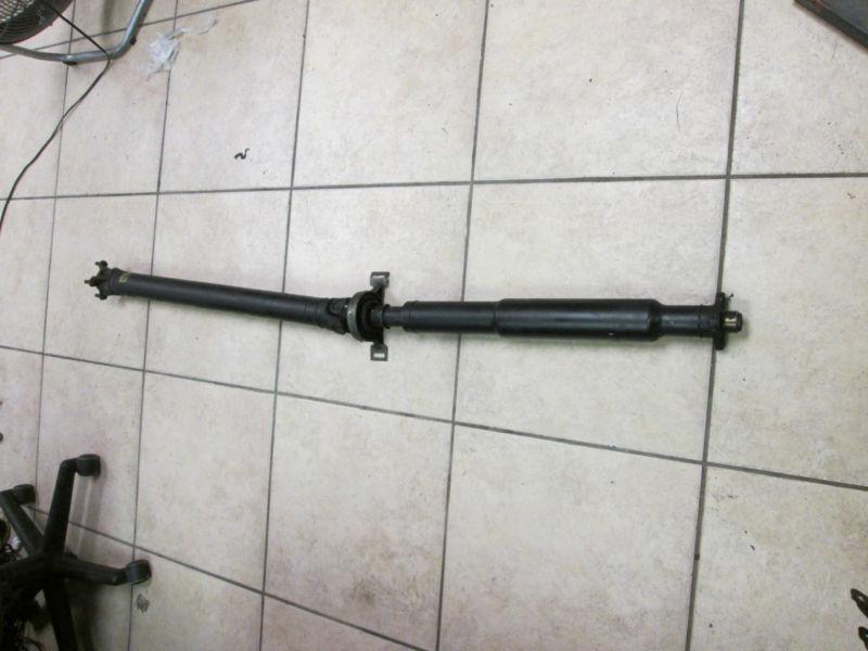 92-98 bmw 318i e36  drive shaft