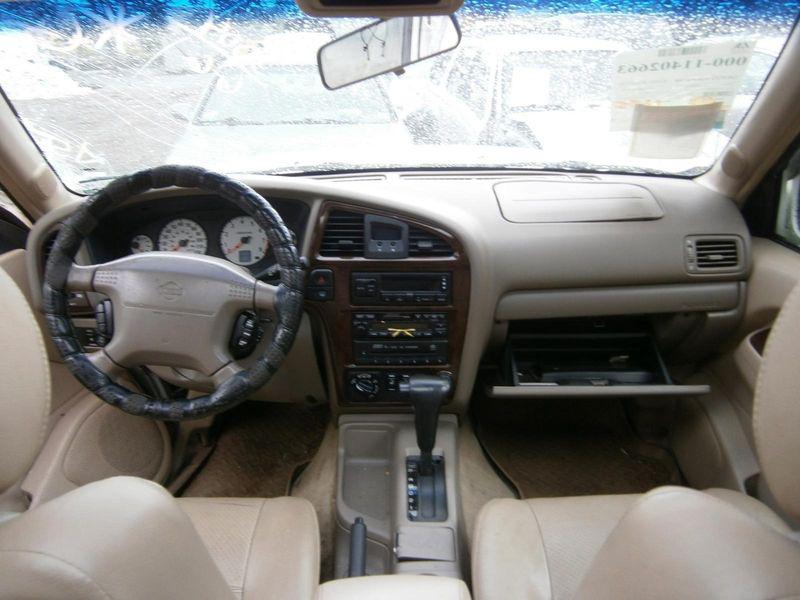 01 nissan pathfinder column floor shift tilt w/fog lamps from 8/00 at