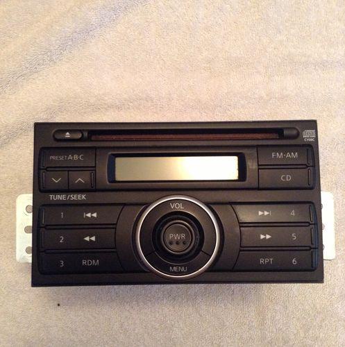 Nissan versa 2007-2008-2009 radio cd  # 28185-em30a   # cy08c  #  pn 2812 la