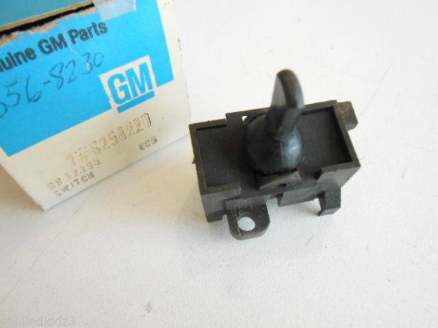1973 74 75 76 gm chevrolet buick station wagon tailgate window switch nos