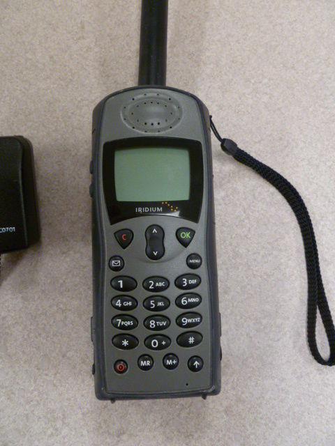 Motorola iridium 9505 satellite global sat phone 