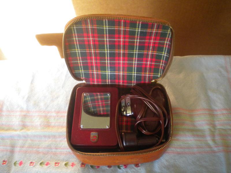 Vintage phillips portable auto shaving kit, chevy,ford auto accessory