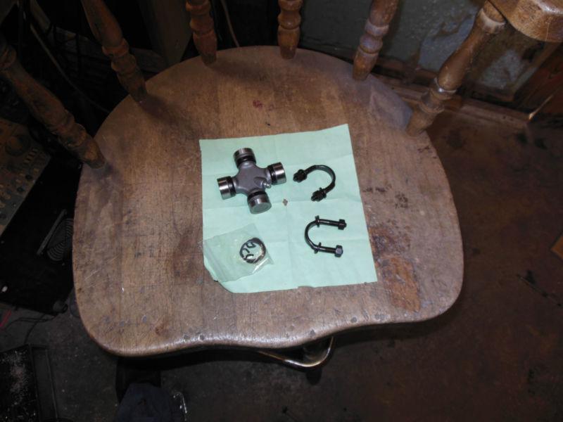  military vehicle  m151 m151a1 m151a2 axle shaft u joints with u bolts 2 ea new