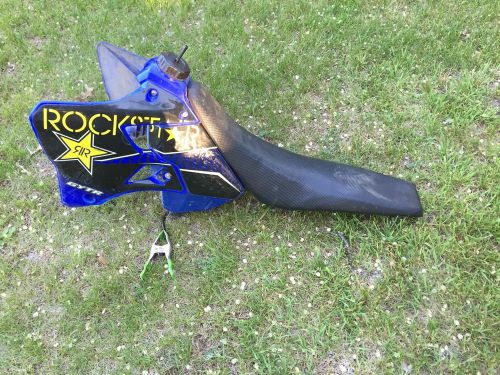 Yamaha yz125  tank seat yz 125 shrouds 1999