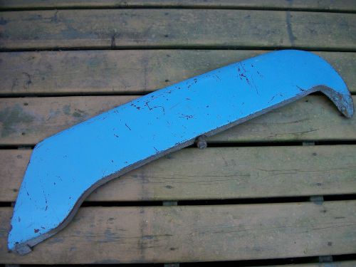 1952 oldsmobile fender skirt