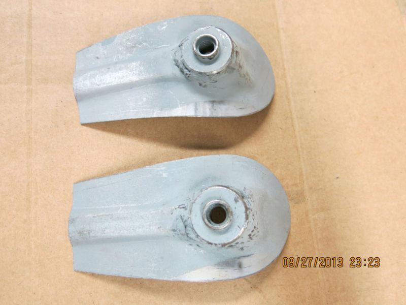 Porsche 911/912 pair front floor pan bearing brackets-1965-1989-new porsche