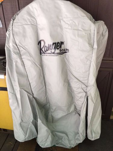 Ranger 2410 bay boat center console cover