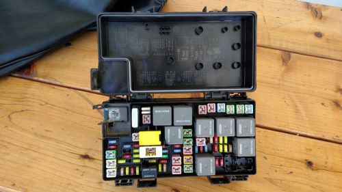 2010 chrysler fuse box (tipm)