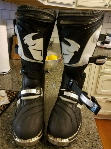 Thor quadrant racing boots size 7