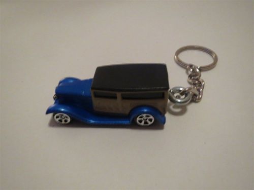 1932 ford sedan diecast model toy car keychain keyring new blue