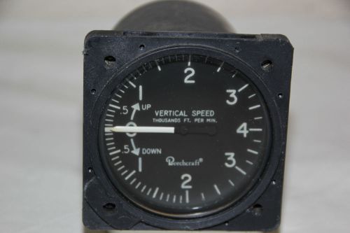 United instruments vsi  4000 ft  p/n 7040-b4l