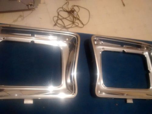 Chrome headlight right and left 1978 1979 ford pickup truck &amp; bronco