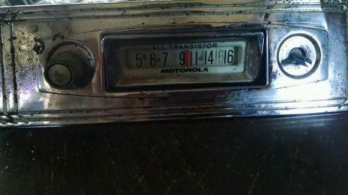 Vintage motorola all transistors radio for auto